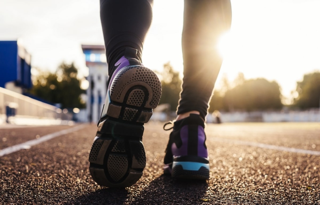 Jambes gonflées Causes et traitement 2026 — free download